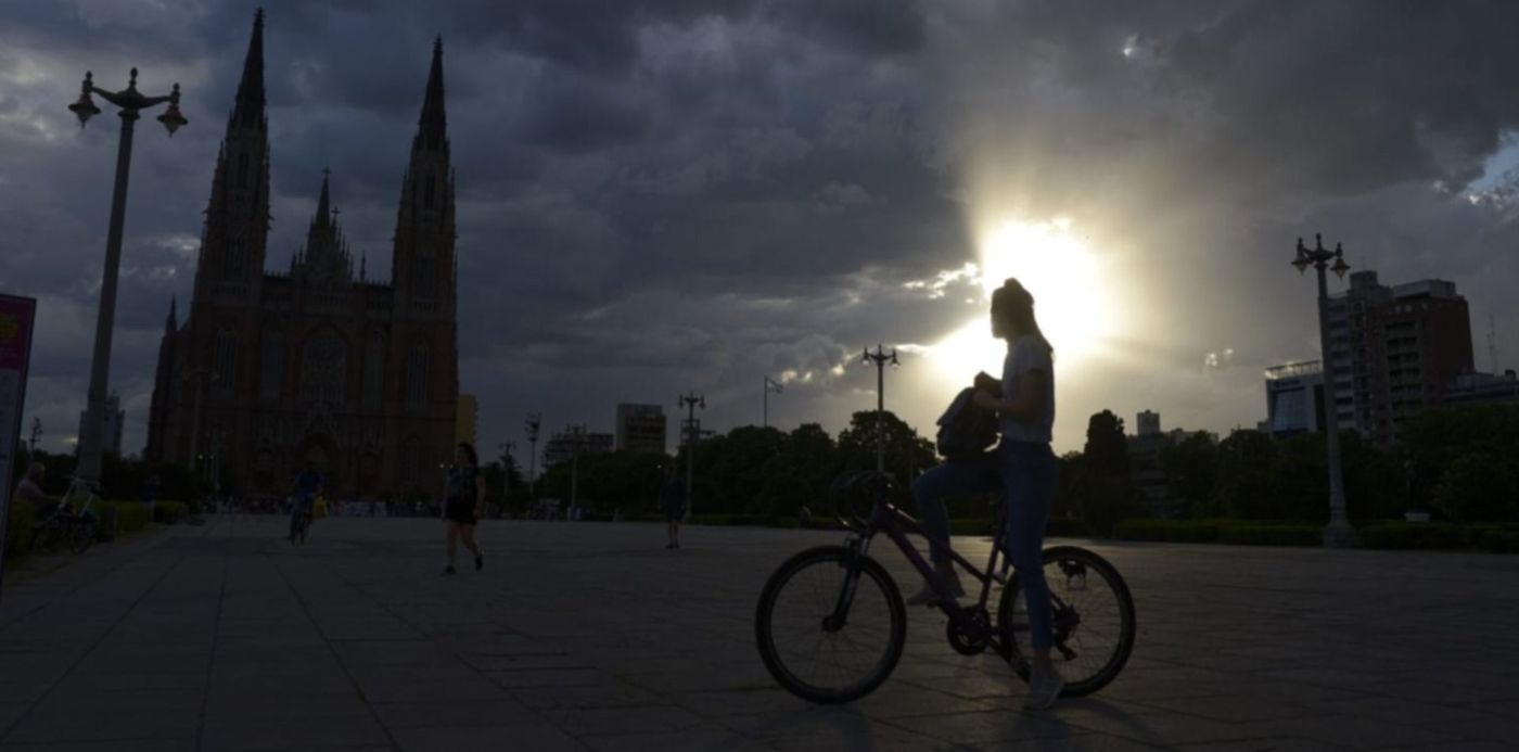 1636407729612.jpeg?x=3&y=211&width=1494&height=746&rotate=0&scaleX=1&scaleY=1&ow=1500&oh=1001&&cw=1920&ch=950