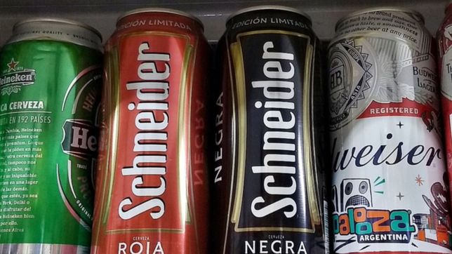 entraron a robar al deposito de un super y se llevaron 300 latas de cerveza