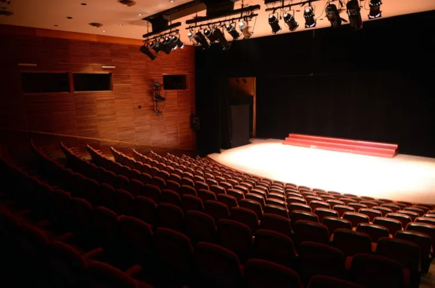 Vuelven los Jueves Vivos al Teatro Argentino