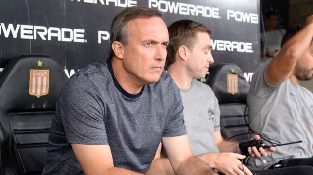 abel balbo le pidio un jugador a estudiantes y se lo lleva a central cordoba