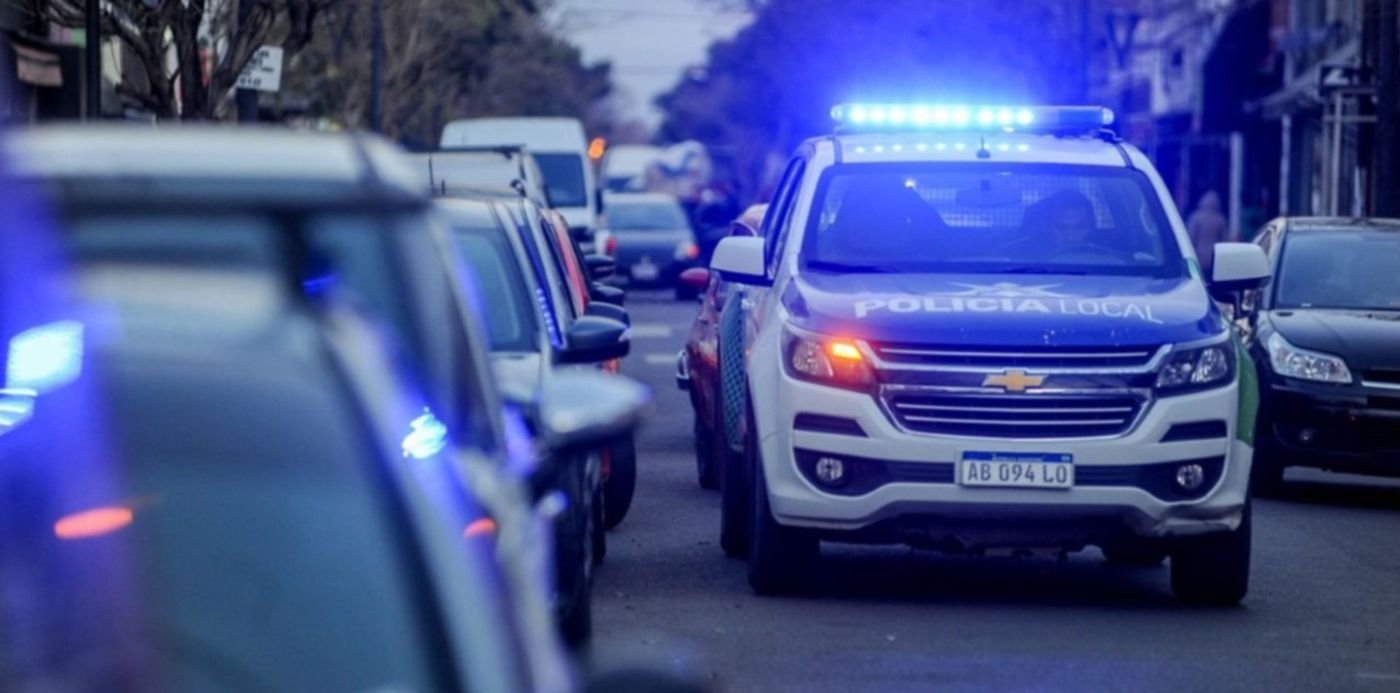 1531786347834.jpg?x=3&y=79&width=1265&height=632&rotate=0&scaleX=1&scaleY=1&ow=1280&oh=851&&cw=1920&ch=950