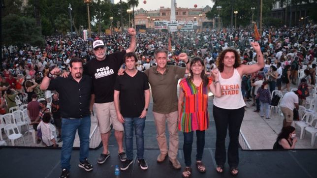 la izquierda convoco a mas de 35 mil personas en un acto en plaza de mayo