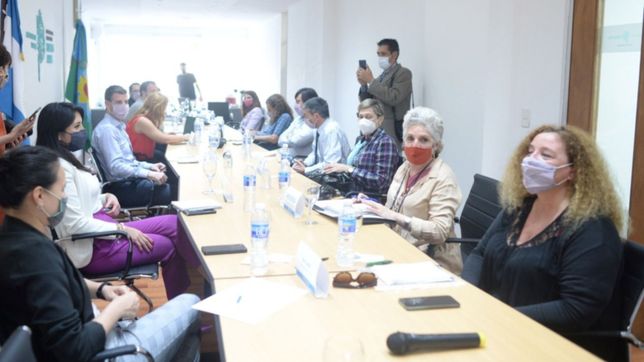 provincia convoco a los estatales para reanudar la paritaria: esperan que haya oferta