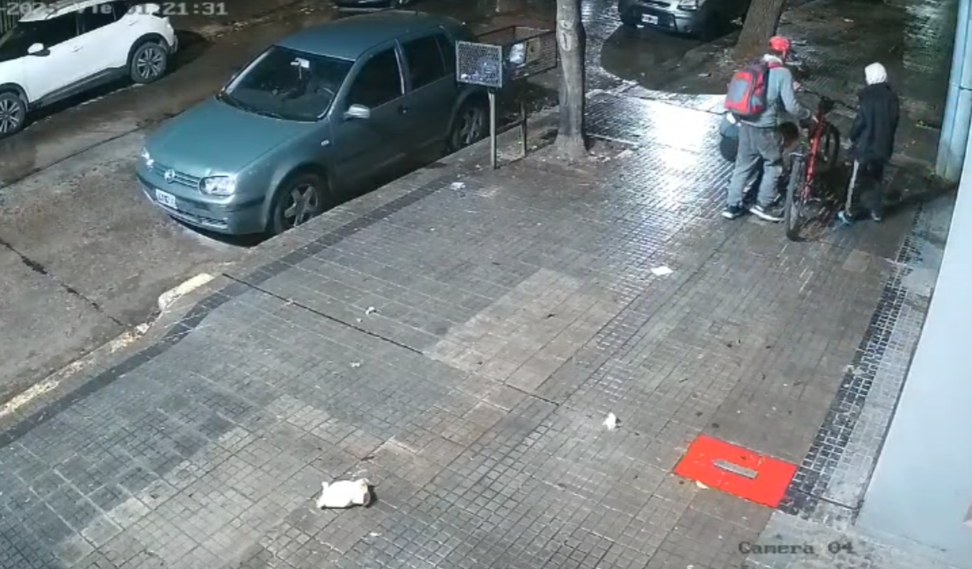 Robo bicicleta Plaza Belgrano.png