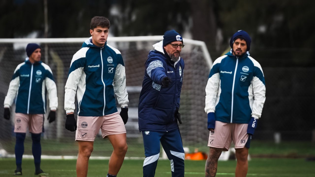 Las negociaciones del Lobo a dos semanas del cierre del mercado de pases