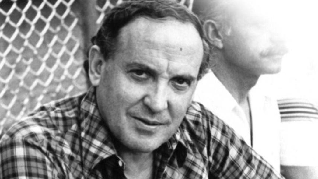 Estudiantes anunció la estatua de Osvaldo Zubeldia y lanzó una particular campaña para realizarla