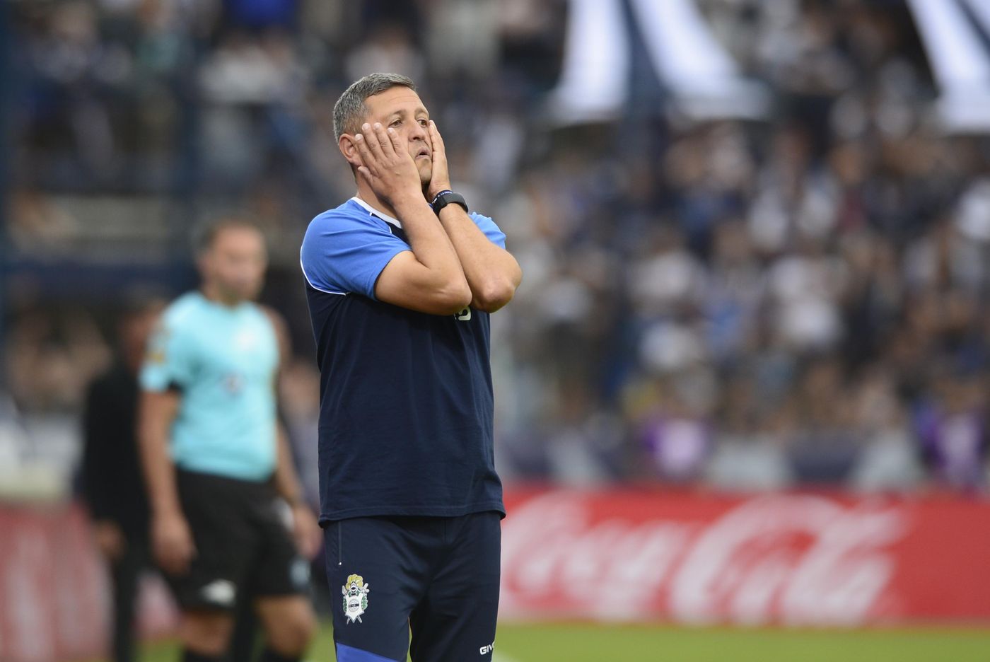 Gimnasia Platense Flores (1).jpg