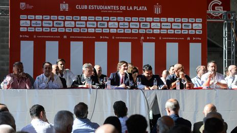 Revelan que el Pincha es el único club de Primera que pagó las cargas sociales al ARCA Revelan que el Pincha es el único club de Primera que pagó las cargas sociales al ARCA
