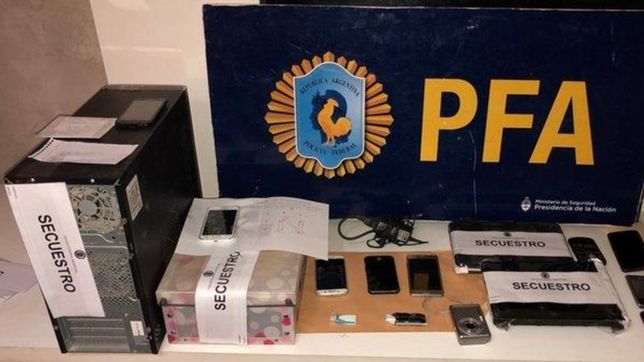 distribuia pornografia infantil por las redes, lo descubrieron y termino detenido en berisso