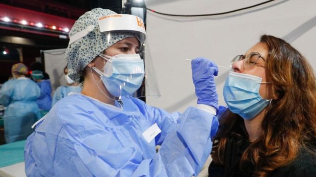 alarma por el aumento de casos de covid-19: se cuadruplicaron en la ultima semana