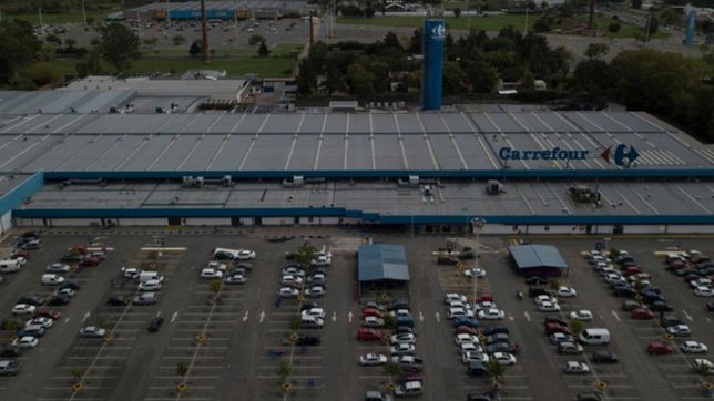 alerta: prohiben la venta de alimentos de la marcas de carrefour por una bacteria