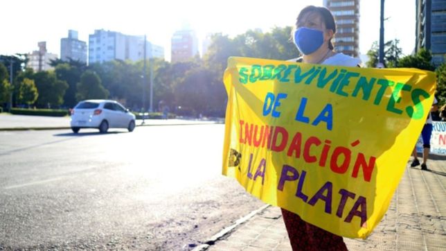 a 8 anos de la tragedia, los inundados salieron a la calle a seguir exigiendo justicia