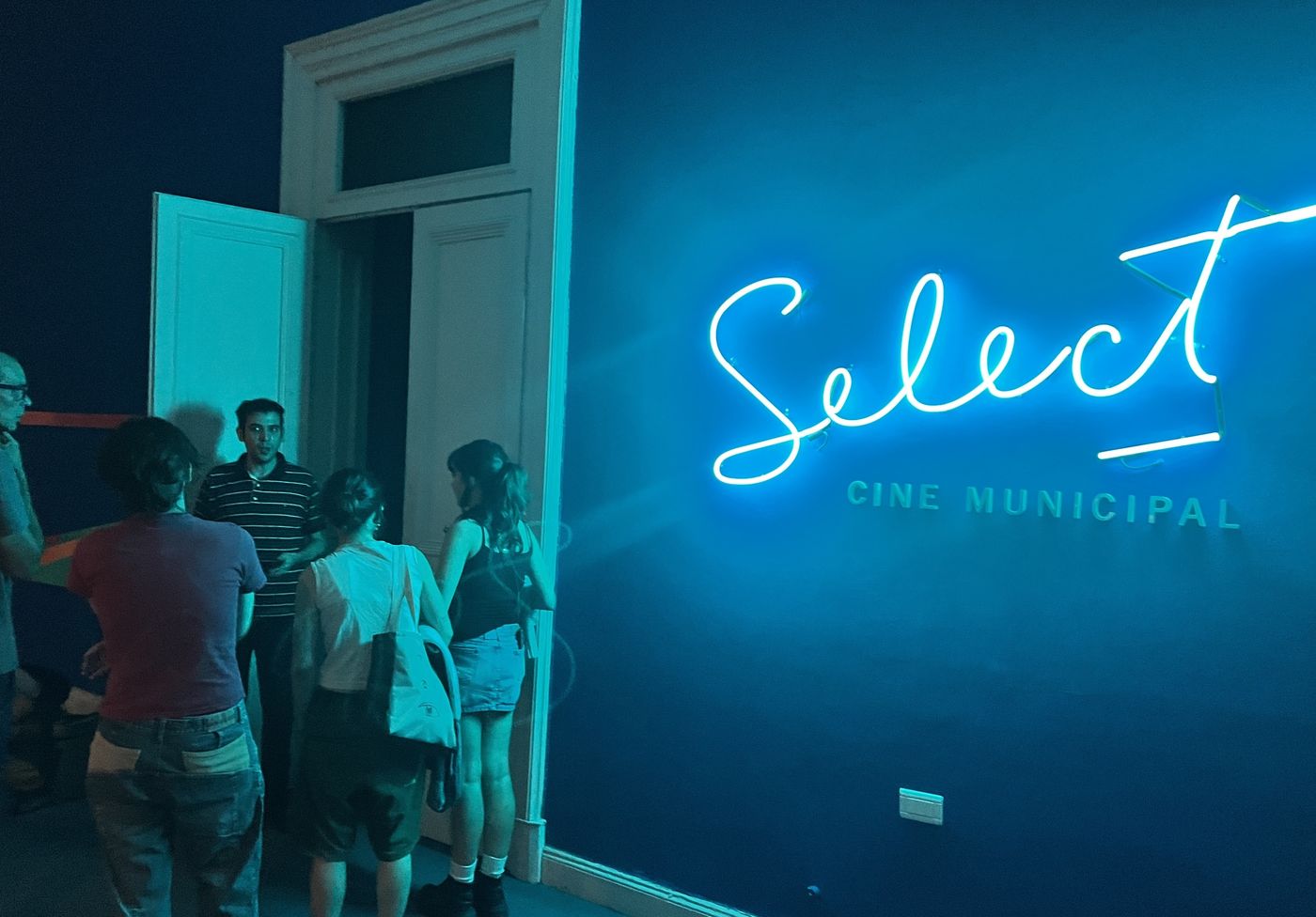 Cine Select.jpg