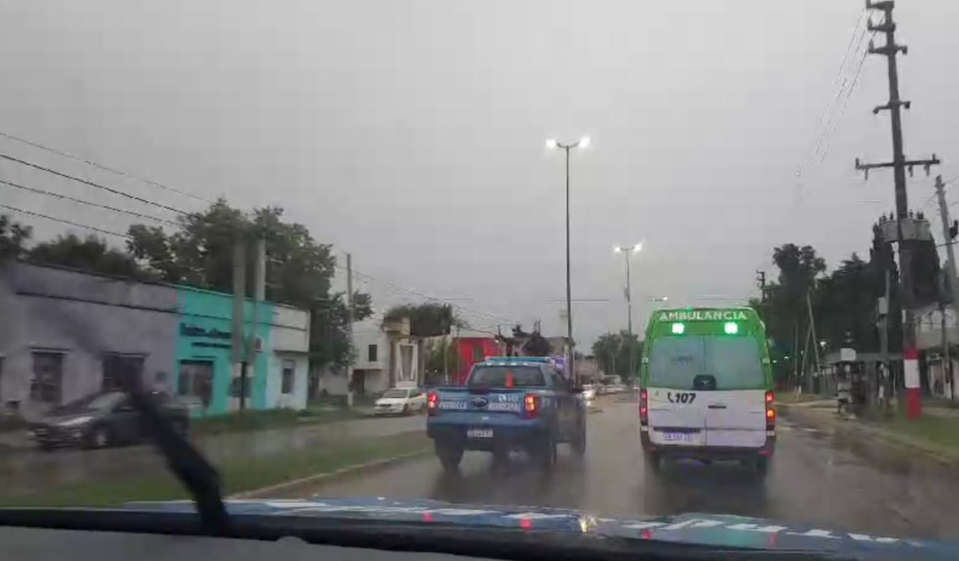 Traslado de la joven baleada al Hospital de Romero.png