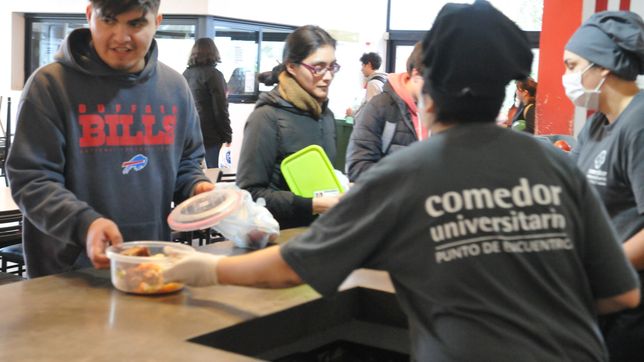el comedor universitario entregara viandas a los estudiantes durante los fines de semana