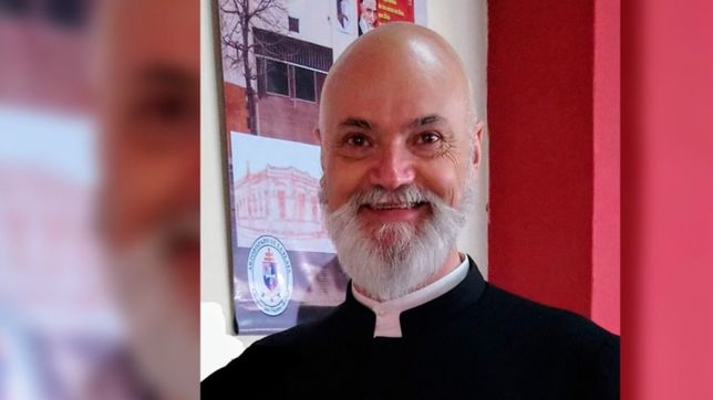 juicio oral para el cura raul sidders acusado de abusar de una joven en la plata