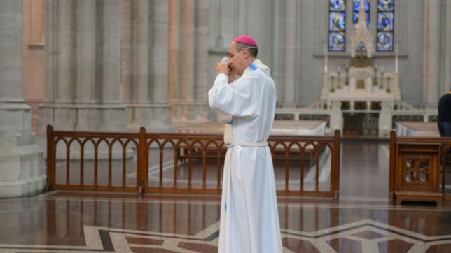 el arzobispo de la plata confirmo la vuelta de las misas