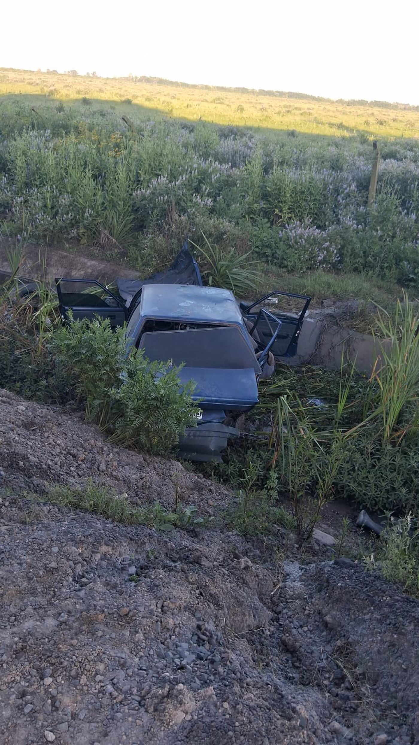 El vehículo en el que viajaba la víctima fatal del accidente en Ensenada