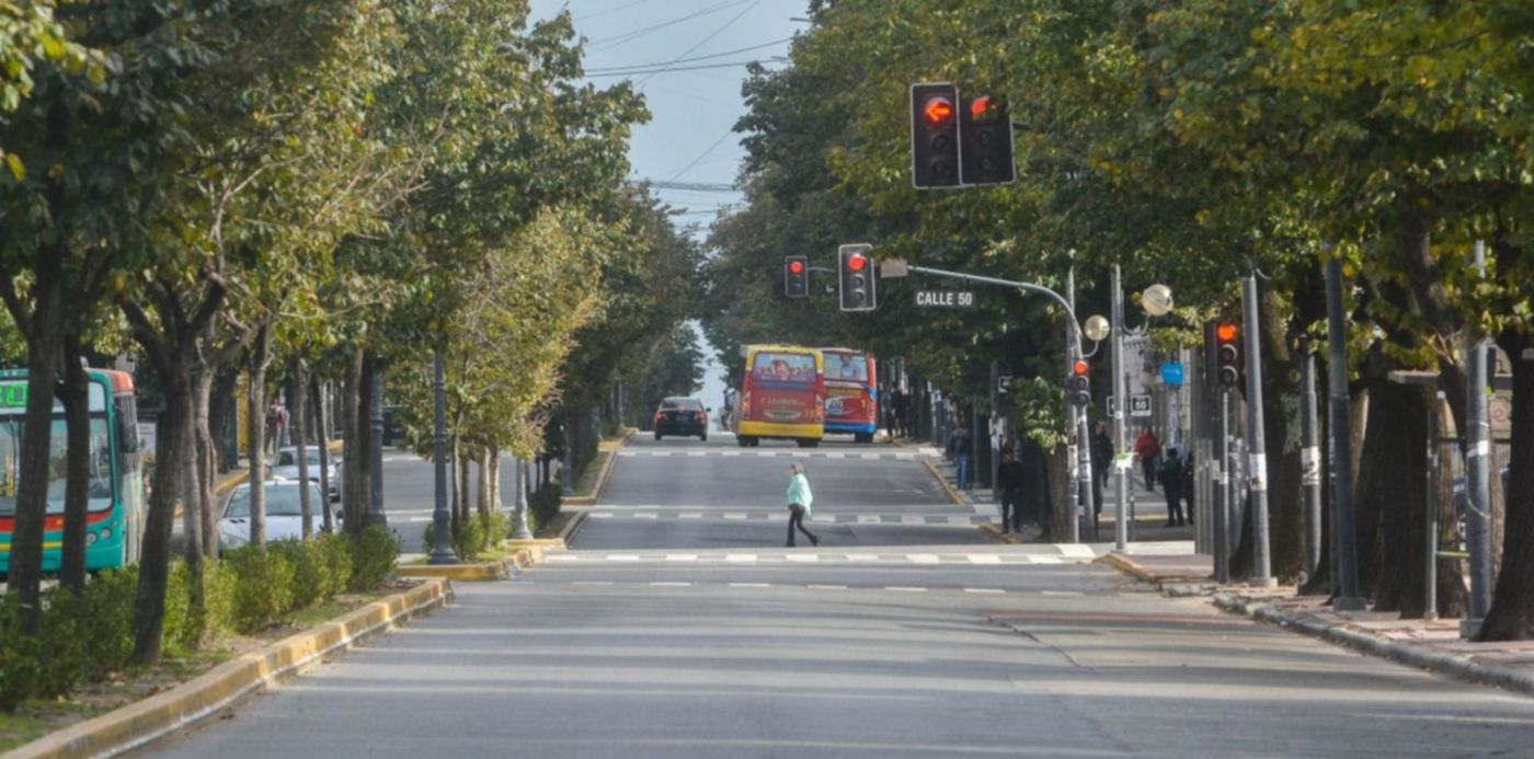 1531222214363.jpg?x=91&height=701&rotate=0&scaleX=1&ow=1500&y=0&width=1402&scaleY=1&oh=701&&cw=1920&ch=950