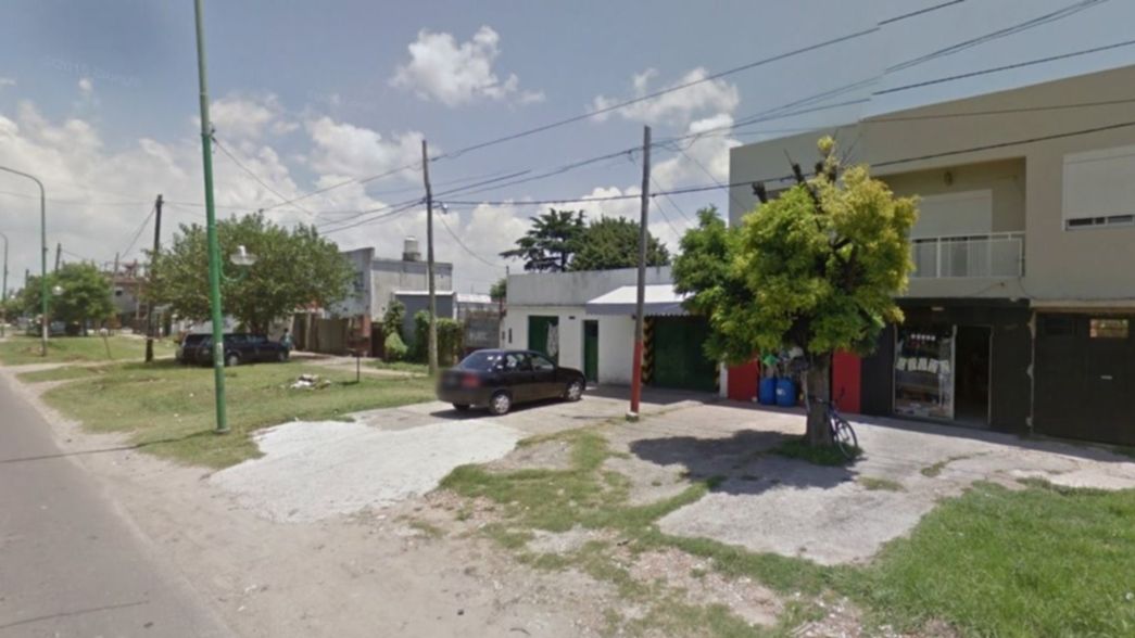 Sin piedad en Las Quintas: ataron a dos abuelos a una cama y los desvalijaron