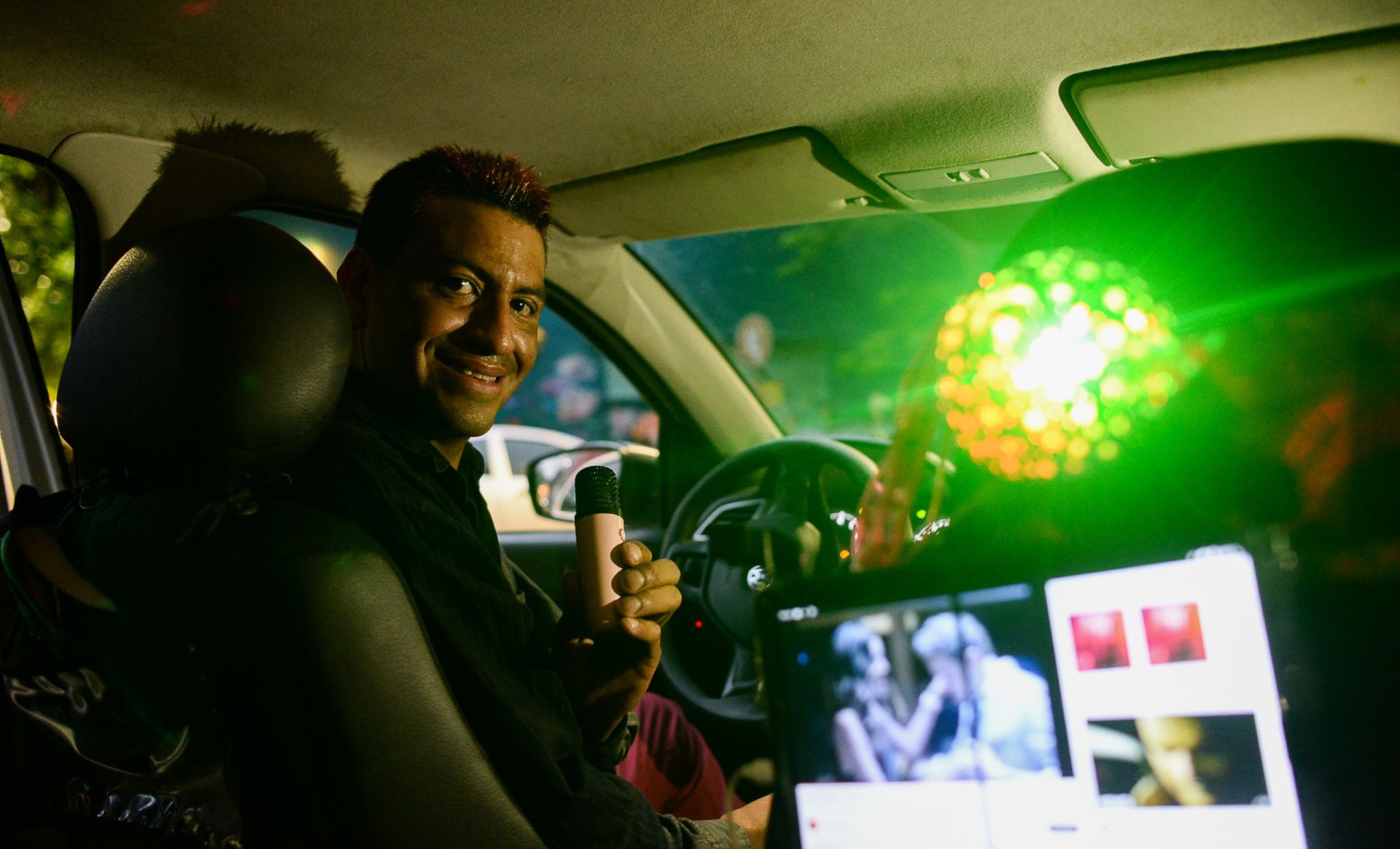 Didi karaoke Juan Carlos Romero (3).jpg