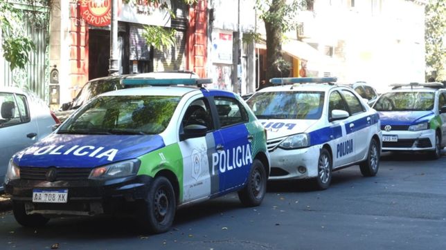 motochorros intentaron asaltar un comercio de la plata y el dueno los echo a los tiros