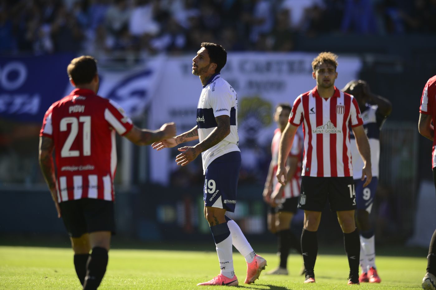 Gimnasia Estudiantes Clásico Platense Castro Piovi Boselli (2).JPG