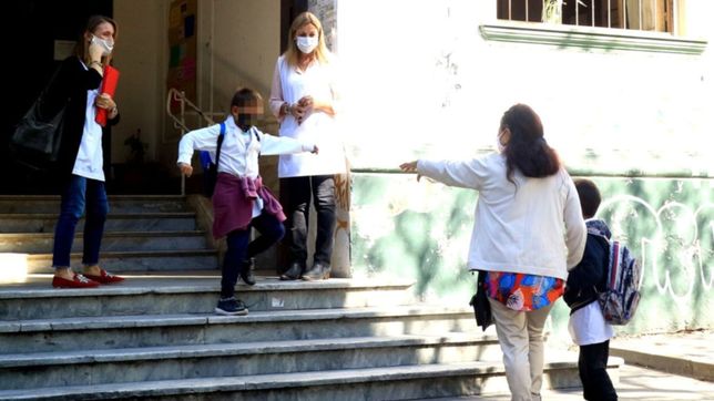 la provincia adelanto cuando podrian volver las clases presenciales