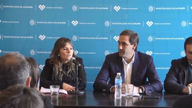una funcionaria quedo en el centro de la disputa por las declaraciones juradas