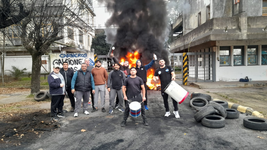 los despedidos de fisipa volvieron a protestar tras rechazar una oferta por indemnizaciones los despedidos de fisipa volvieron a protestar tras rechazar una oferta por indemnizaciones
