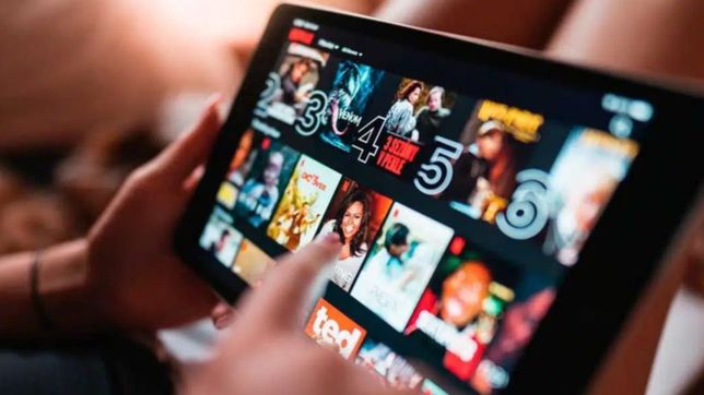 el dolar y las plataformas: cuanto valdran netflix, apple tv y spotify por la devaluacion