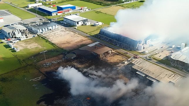 el parte oficial de la provincia tras el incendio del polo industrial de ezeiza