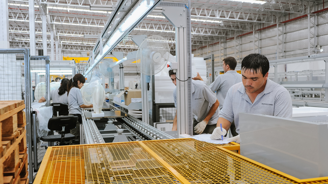 una historica fabrica de electrodomesticos despide a unos 100 trabajadores