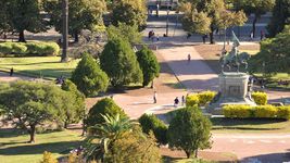 con solado uniforme y sin cordon, asi es la obra que kicillof y alak planean para la plaza san martin con solado uniforme y sin cordon, asi es la obra que kicillof y alak planean para la plaza san martin