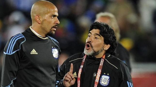 traidor y soberbio: un excolaborador de maradona liquido a la brujita veron