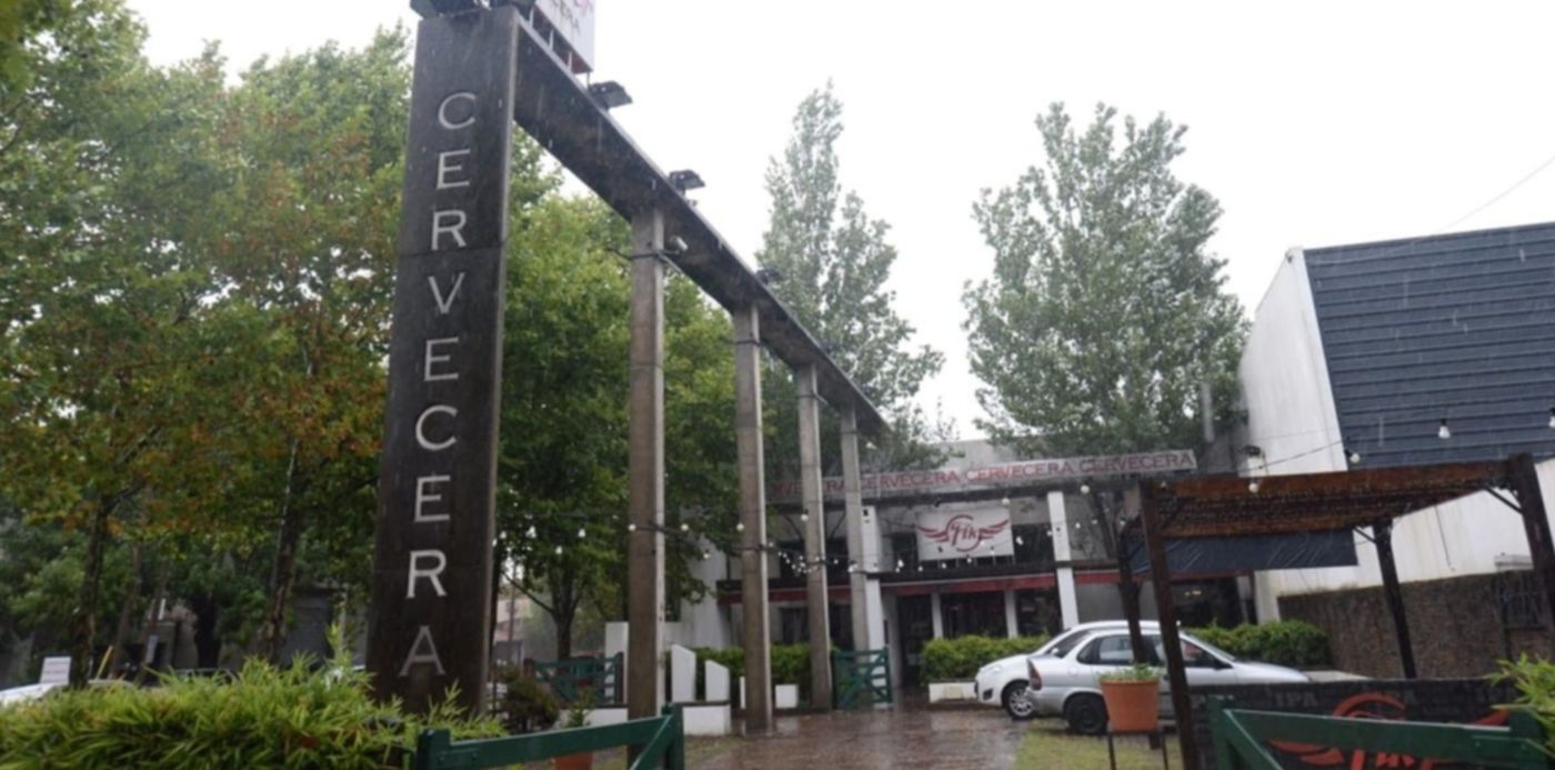 1612182750224.jpeg?x=8&y=202&width=1221&height=610&rotate=0&scaleX=1&scaleY=1&ow=1232&oh=820&&cw=1920&ch=950