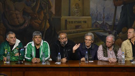 ¿En qué consiste la nueva modalidad de paros que analiza la CGT para profundizar su plan de lucha?