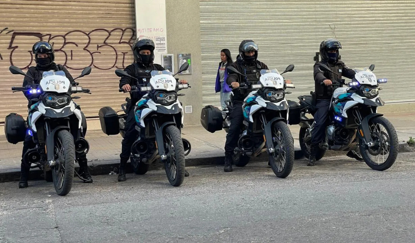 Operativo motos policías.png