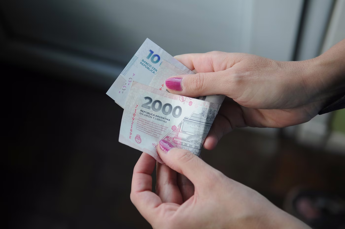 La deuda de las familias creci&oacute; y 5,8 millones de personas acumulan atrasos superiores a 90 d&iacute;as