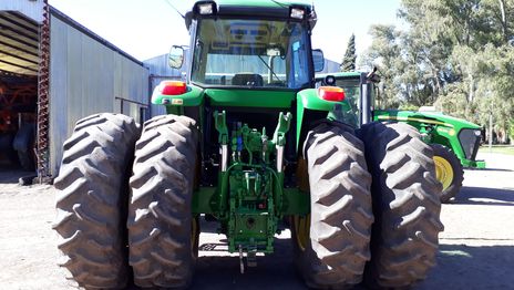 tractor.jpg