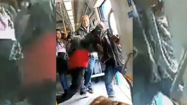 video: tremenda pina en el roca para bajar a un hombre que se porto mal