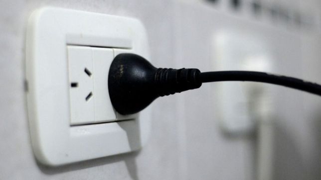 se viene otro aumento de luz en dos cuotas en la plata y la provincia