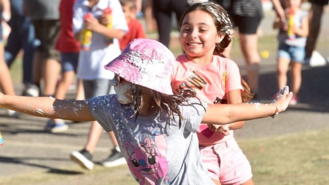 musica, murgas y guerra de espuma: asi sera el carnaval en el barrio meridiano v