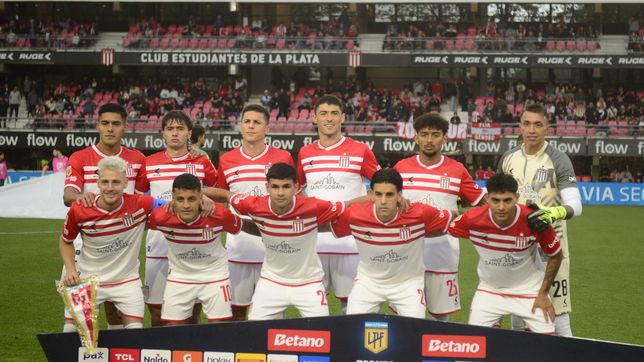 ¿cuales son los jugadores del pincha a los que se les termina el contrato?