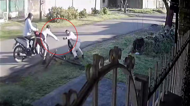 vecinos aseguran haber identificado al ladron que baleo a un joven en los hornos