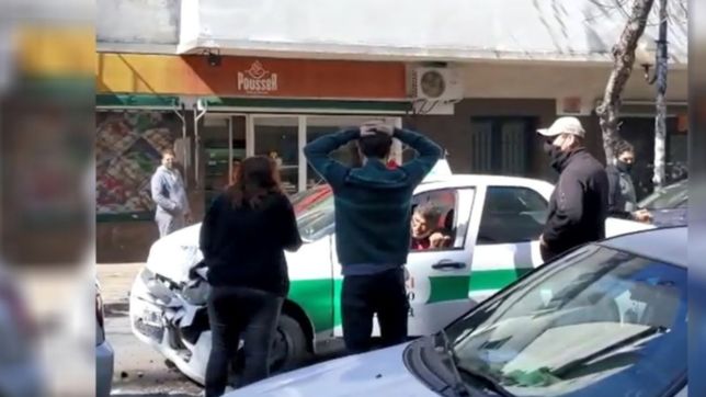 video: choque en cadena y fuerte discusion en pleno centro de la plata