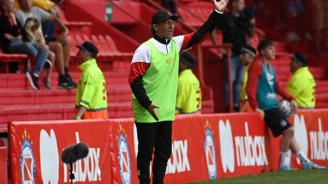 pedro troglio no recibio el llamado de gimnasia y es nuevo entrenador de banfield
