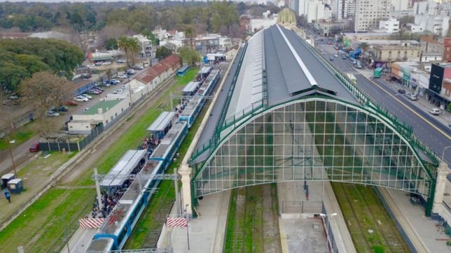 la renovacion del techo de la estacion de trenes de la plata estara lista en noviembre