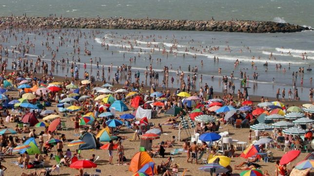 sin test por covid-19 y libre circulacion: como sera la proxima temporada de verano