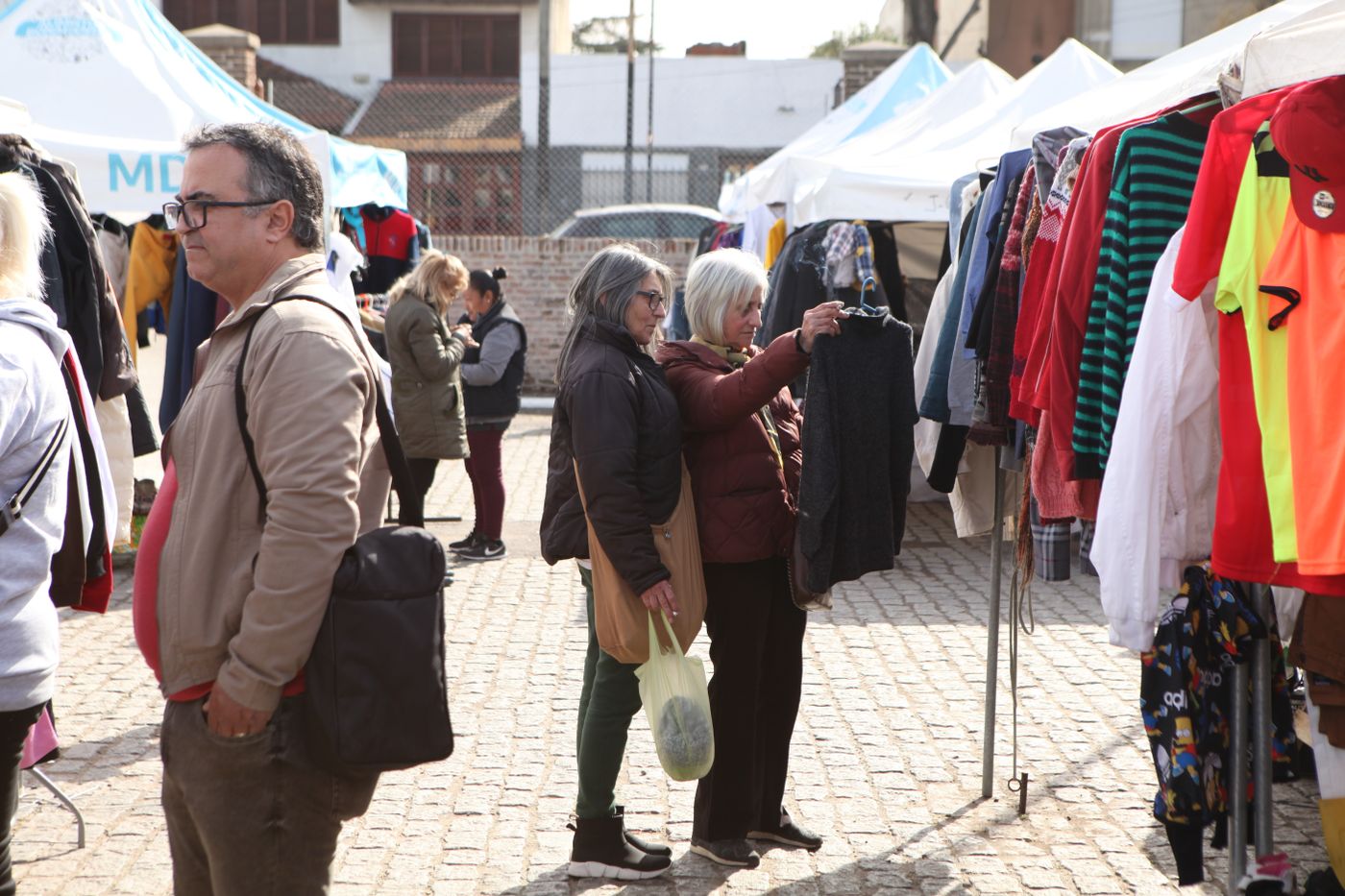 Paseo de Compras meridiano V.jpg